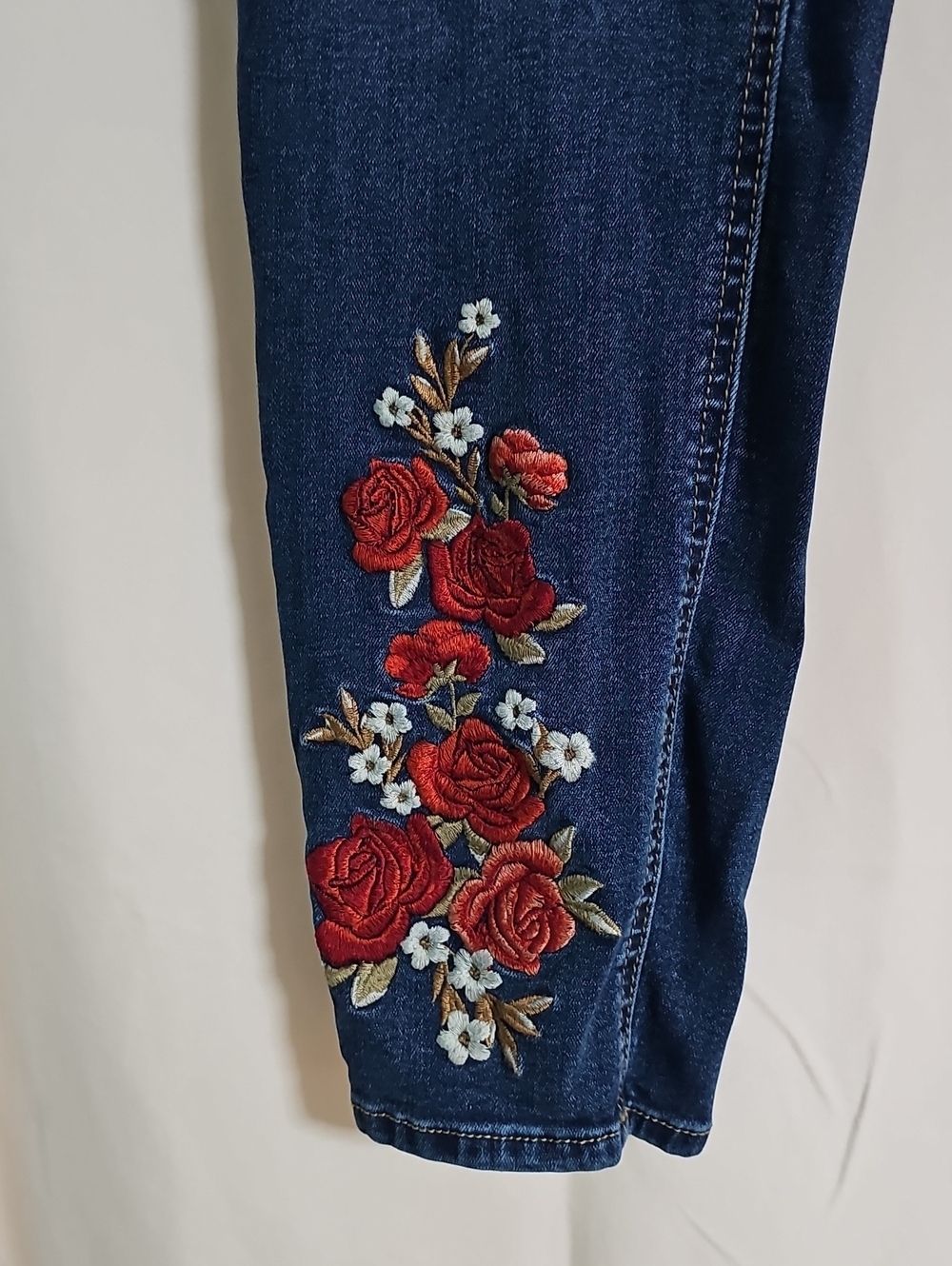 Est. 1946 Embroidered Dark Blue Women's Skinny Jeans - Picture 4 of 6